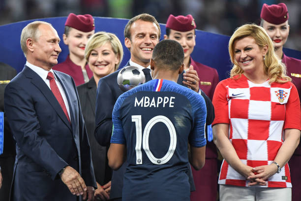 他必须学会 他必须学会