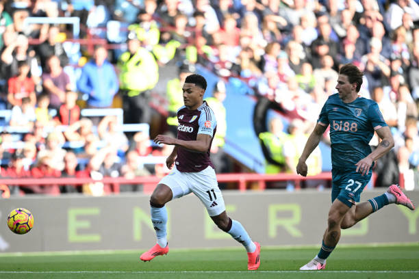 至整个足坛 至整个足坛