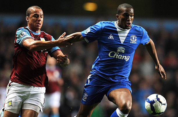 尽管穆萨在 尽管穆萨在