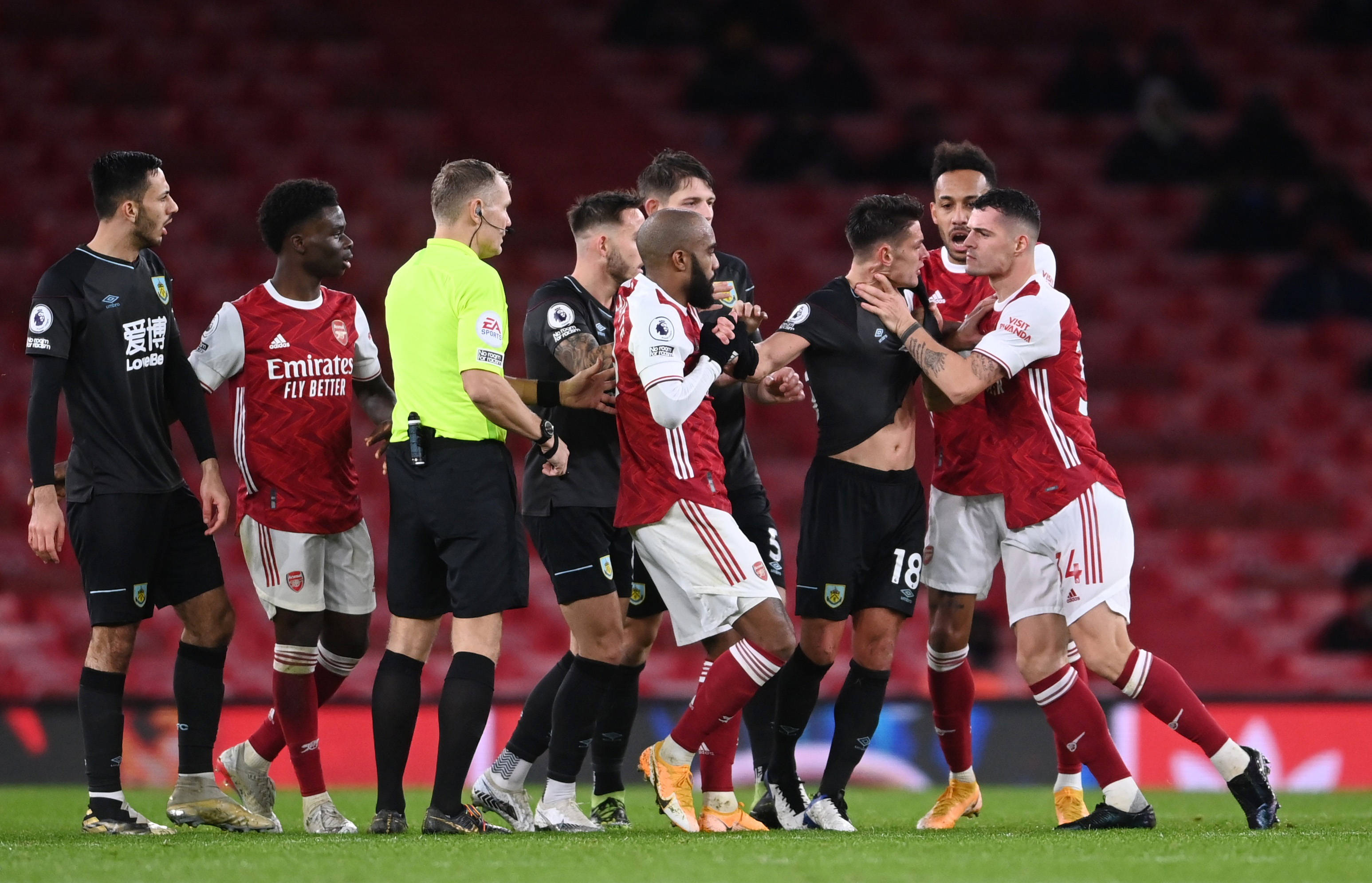 金援助帮助 金援助帮助